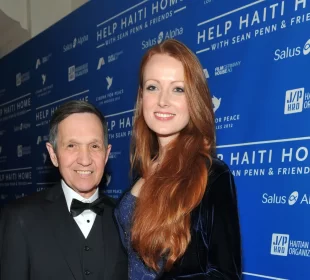 Dennis Kucinich Wife