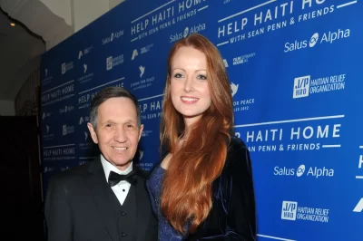 Dennis Kucinich Wife